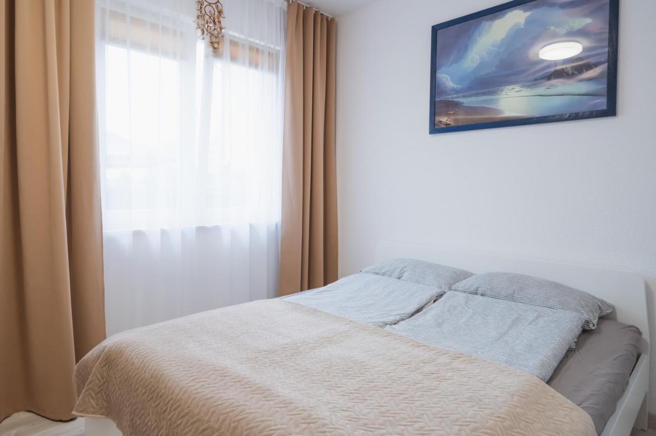 Apartament Dla 4 Osob Blisko Morza Niechorze Luaran gambar